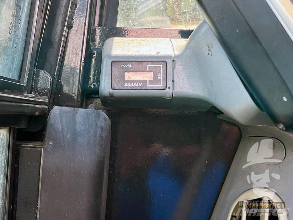 Bobcat E 63 小型挖土機/掘鑿機<7t(小型挖掘機)
