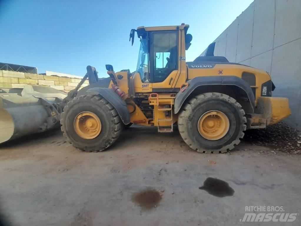 Volvo L 120 H 輪胎式裝載機