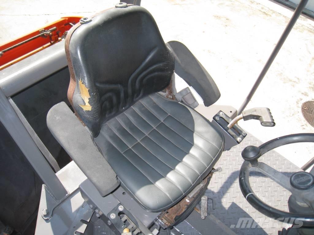 Hamm HD 70 雙輪滾壓機