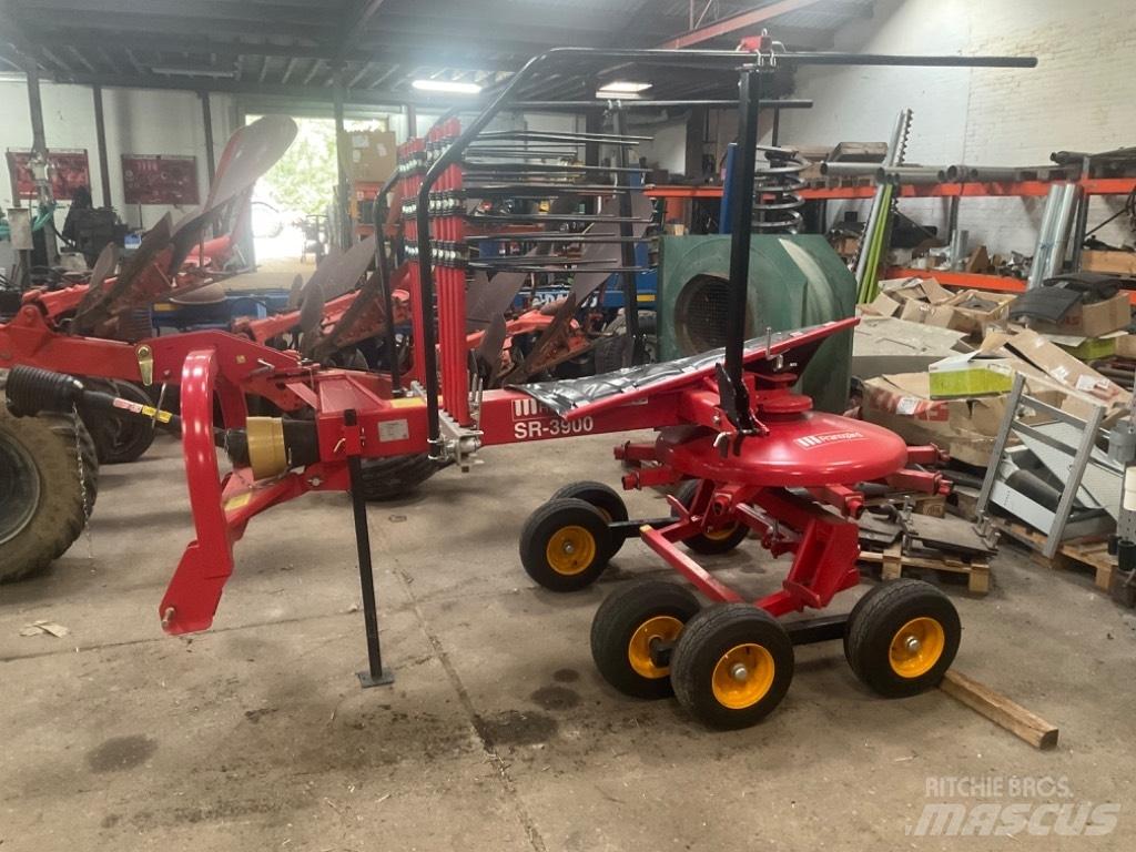 Fransgård Sr 3900 耙與翻草機