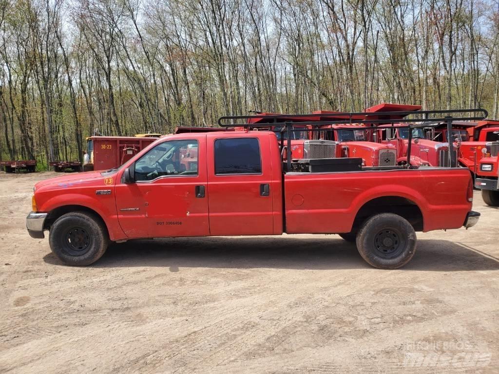 Ford F350XL 平板式/側卸式卡車