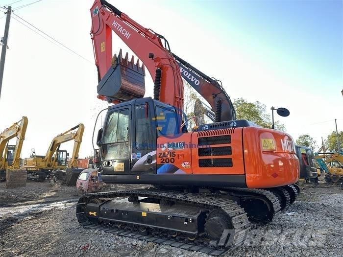 Hitachi ZX 200 履帶式 挖土機/掘鑿機/挖掘機