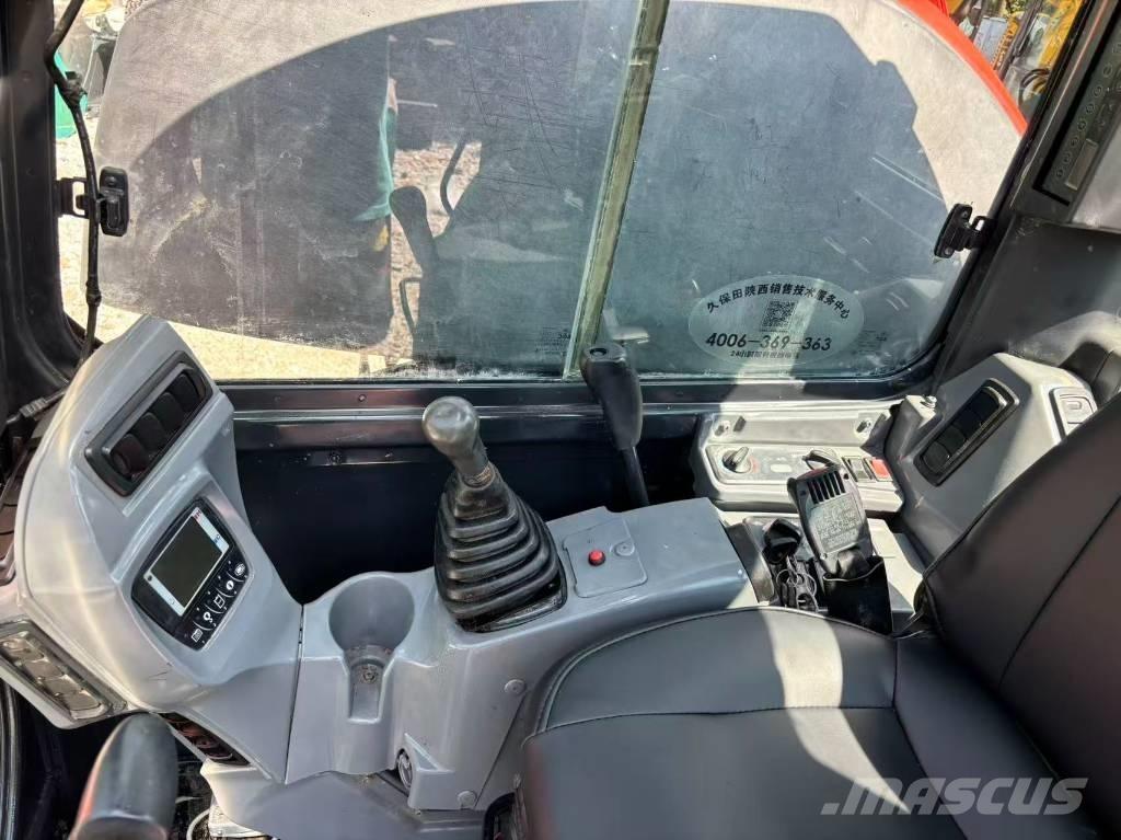 Kubota KX 163-5 小型挖土機/掘鑿機<7t(小型挖掘機)