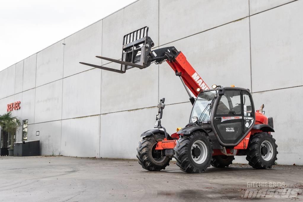 Manitou MLT 629 伸縮臂操作車