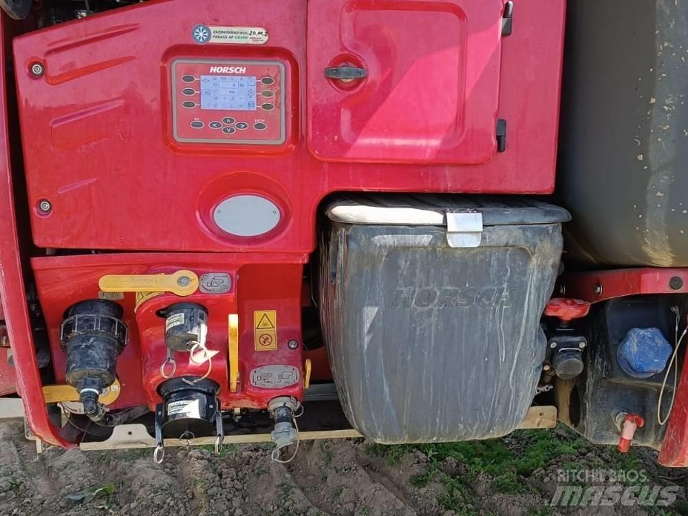 Horsch Leeb 牽引式噴霧機