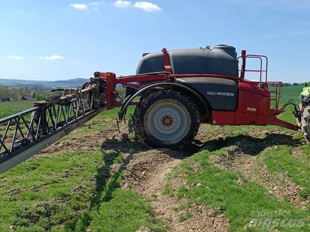 Horsch Leeb 牽引式噴霧機