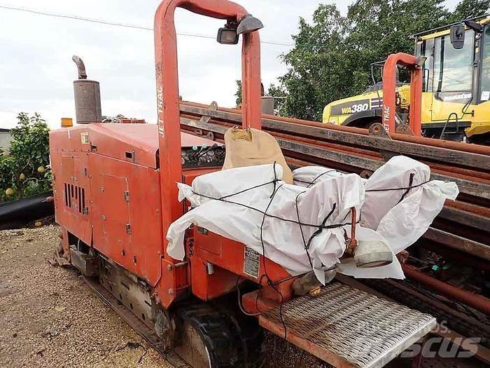 Ditch Witch JT4020 鑽孔機