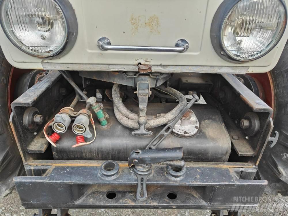 MB Trac 65/70 - VIDEO 曳引機