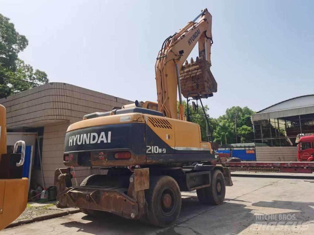 Hyundai r210w-9 旋轉式挖土機/掘鑿機/挖掘機