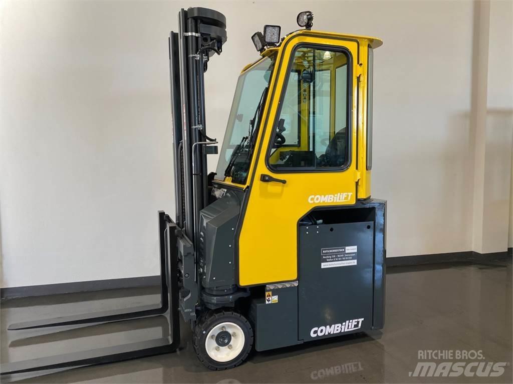 Combilift CBE3000 四向前伸式堆高機(叉車)
