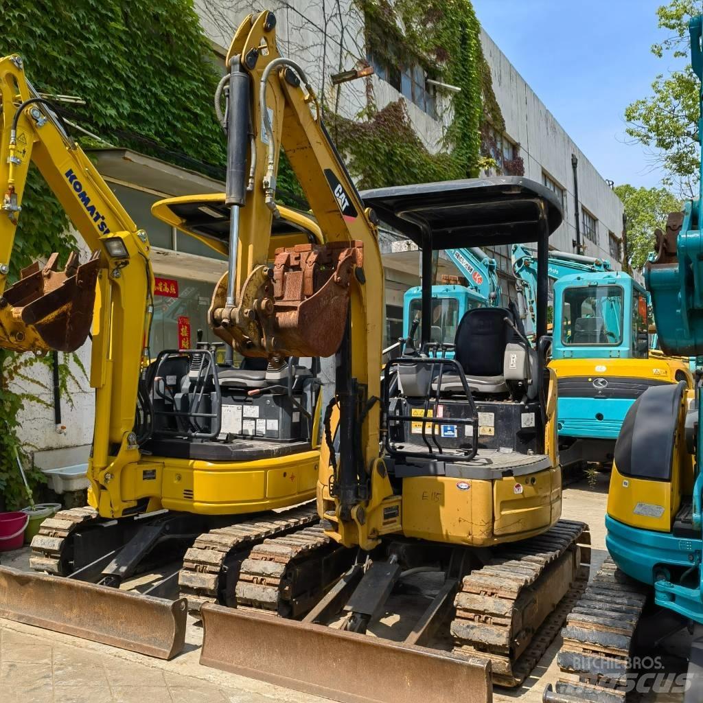 CAT 302 小型挖土機/掘鑿機<7t(小型挖掘機)