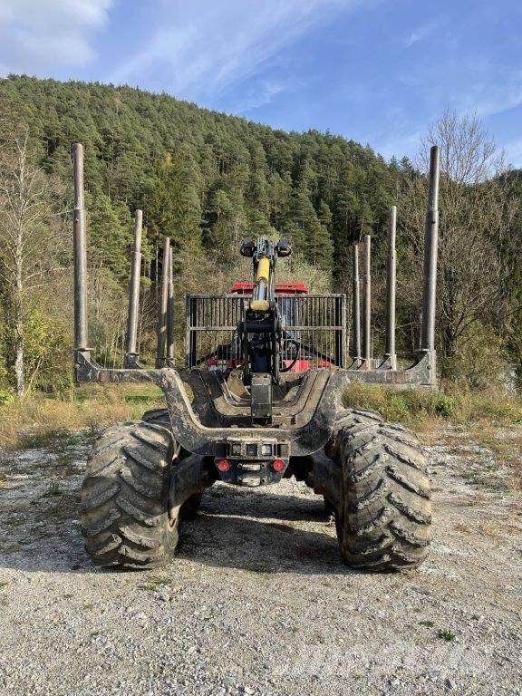 Komatsu 860.4 集運機