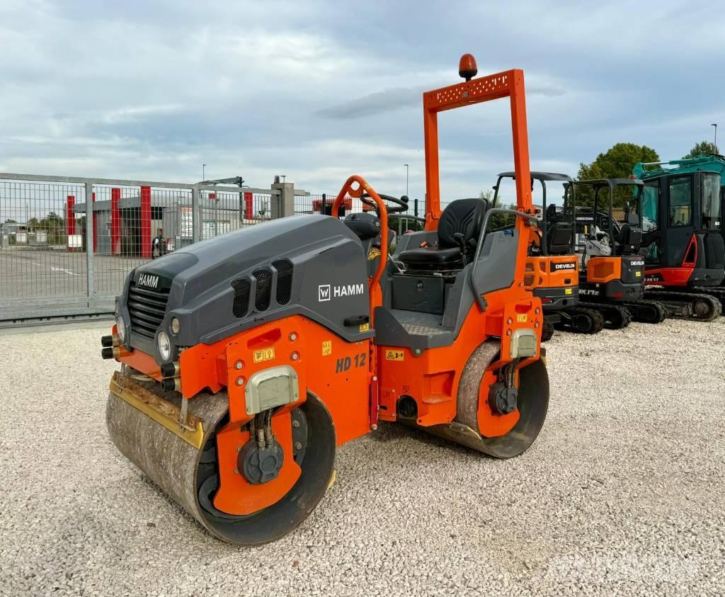 Hamm HD 12 雙輪滾壓機