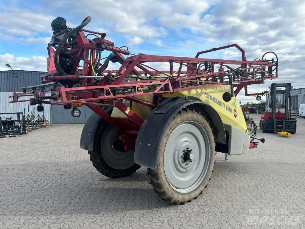 Hardi Commander 3200 牽引式噴霧機