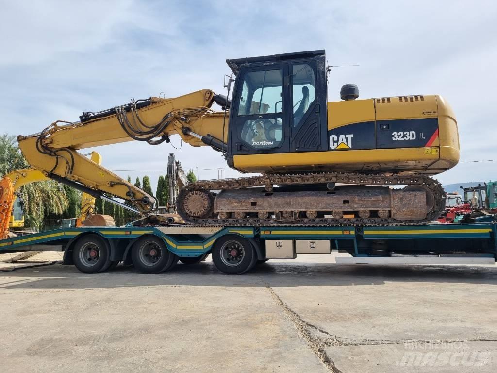 CAT 323 D L 履帶式 挖土機/掘鑿機/挖掘機