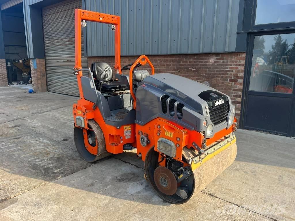 Hamm HD 12 VV 雙輪滾壓機