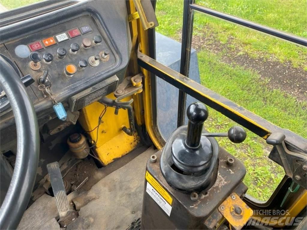 Hanomag 44D 輪胎式裝載機