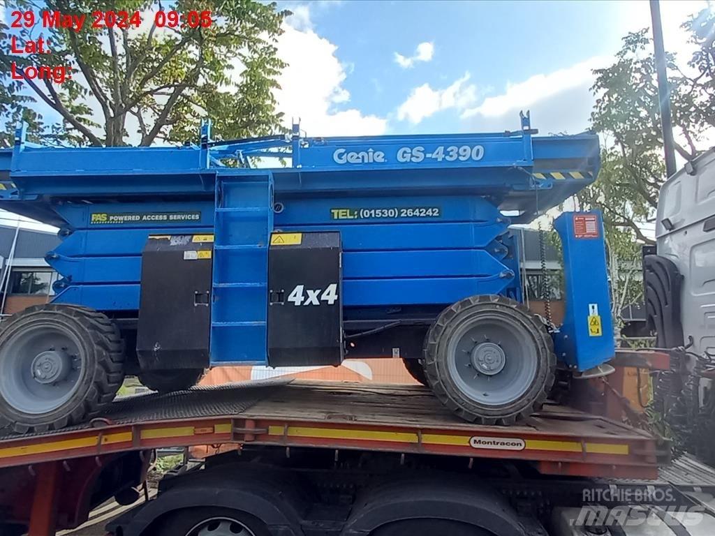 Genie GS 4390 剪式升降機