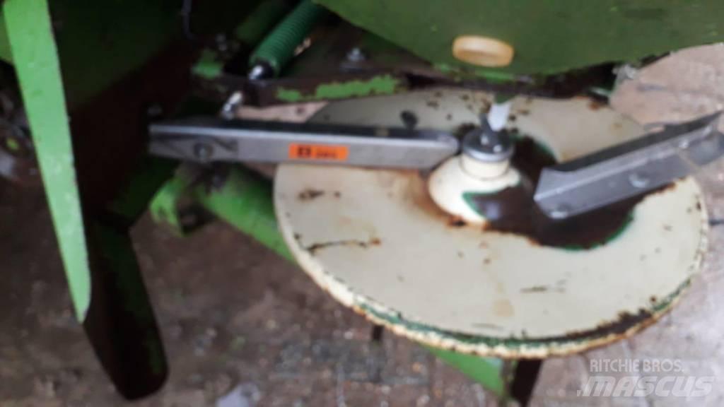 Amazone ZA-U 1001 礦物撒布機