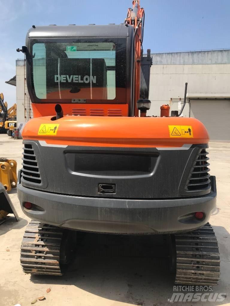Doosan DX 60 履帶式 挖土機/掘鑿機/挖掘機