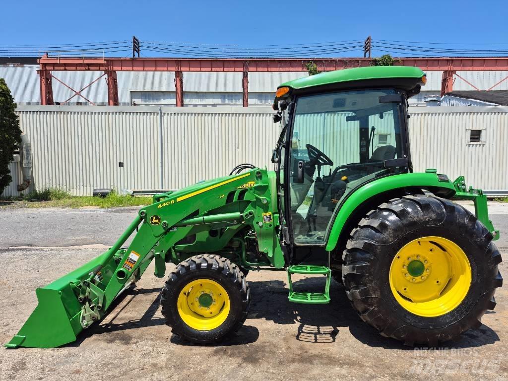 John Deere 4044 R 曳引機