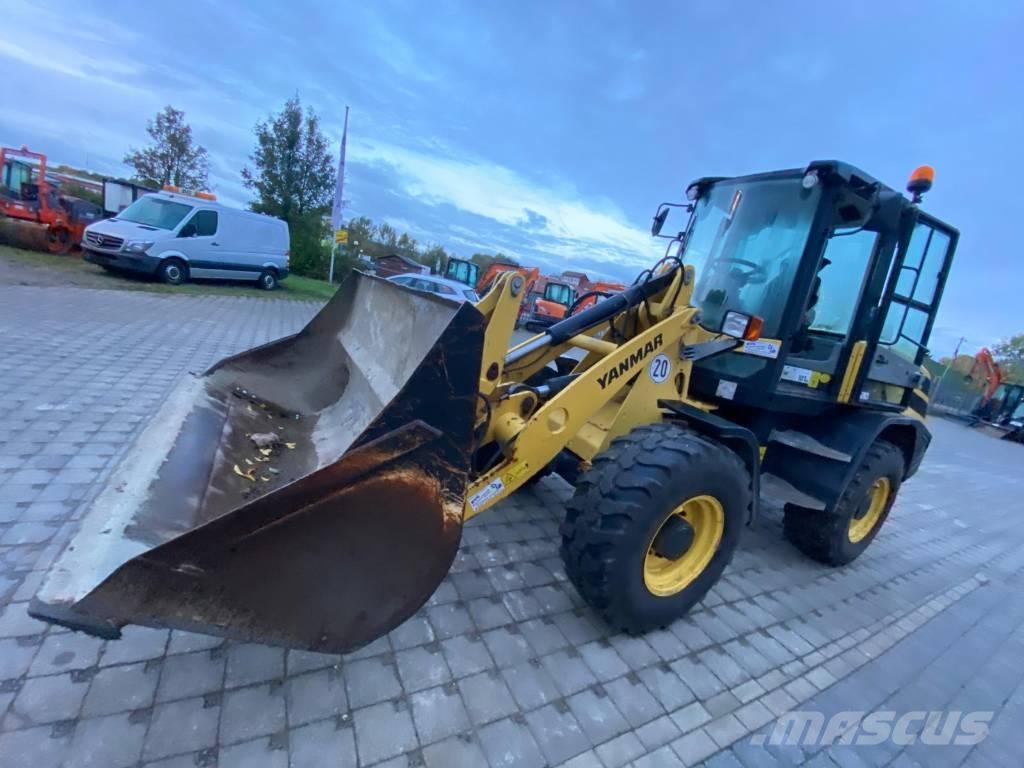 Yanmar V 100 輪胎式裝載機