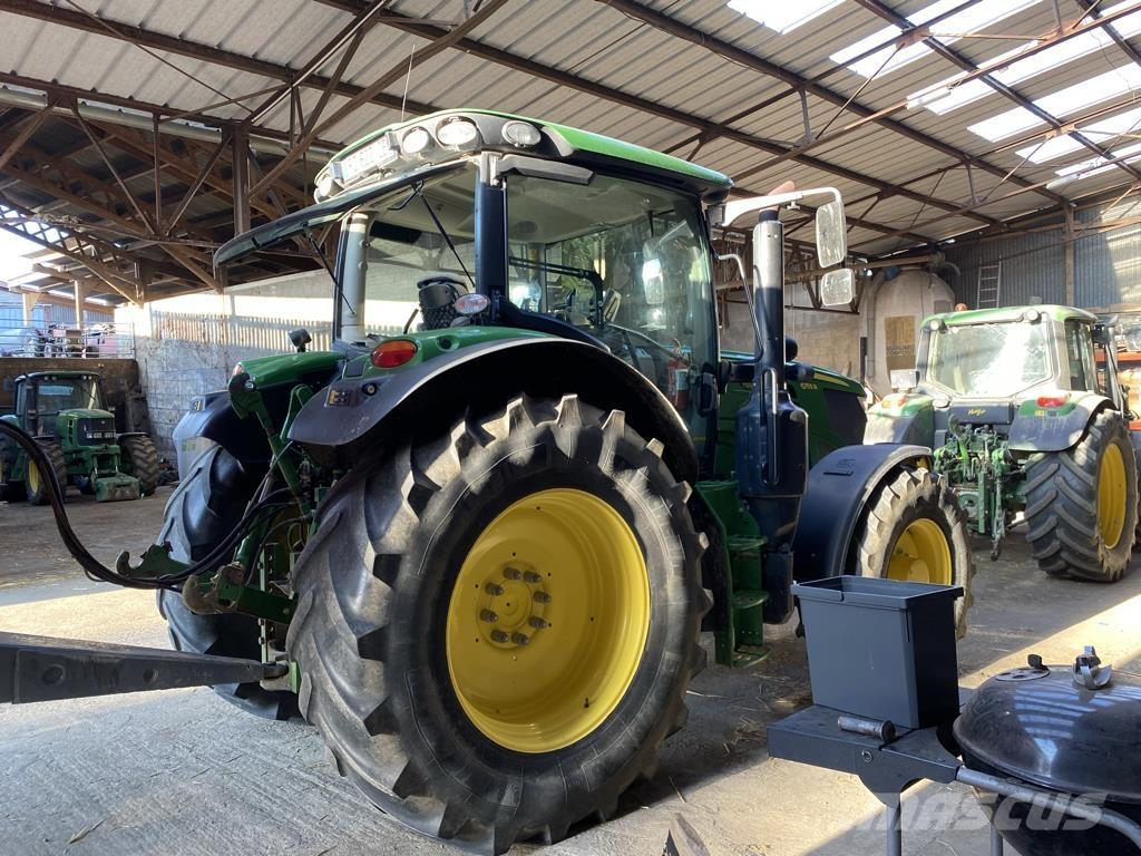 John Deere 6155R 曳引機