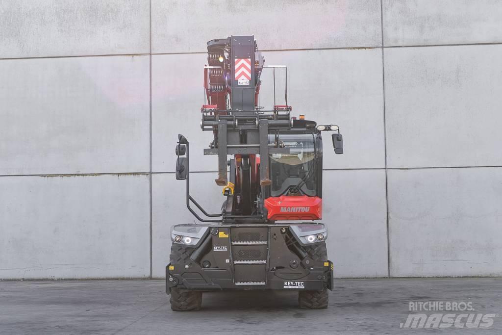 Manitou MRT 2660 伸縮臂操作車