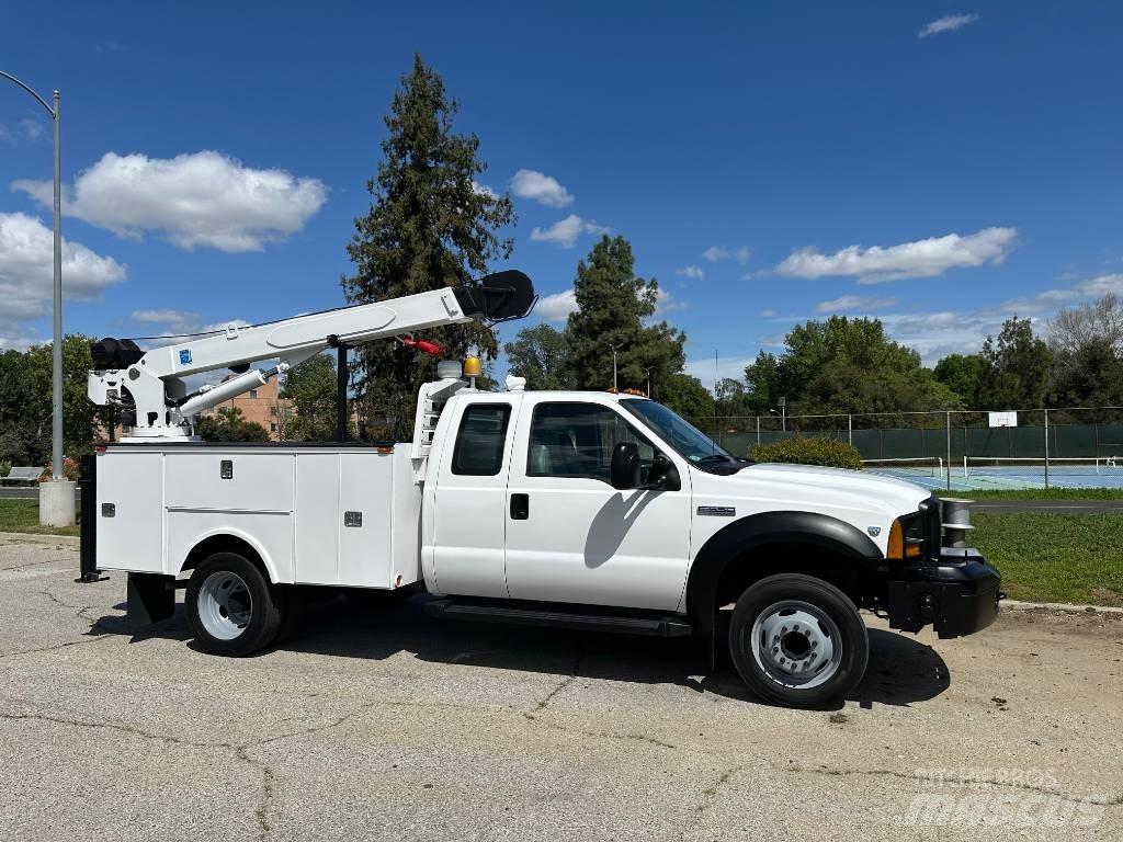 Ford F 550 SD 都市/通用型車輛