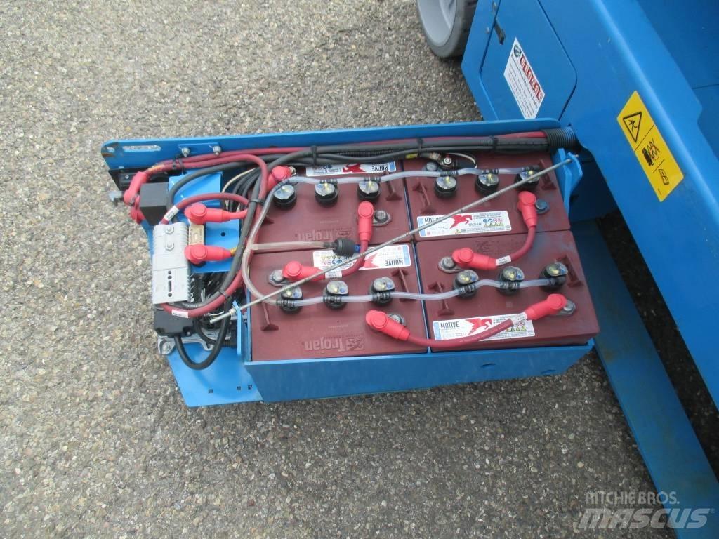 Genie GS 2646 剪式升降機