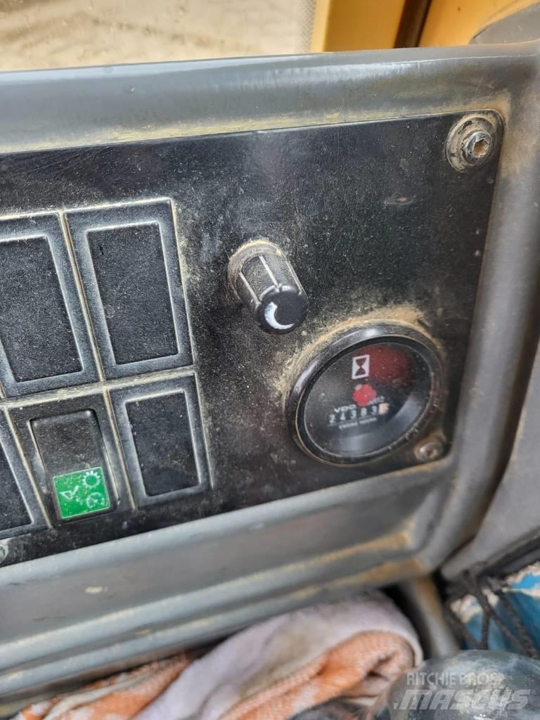 Volvo L 180 E 輪胎式裝載機