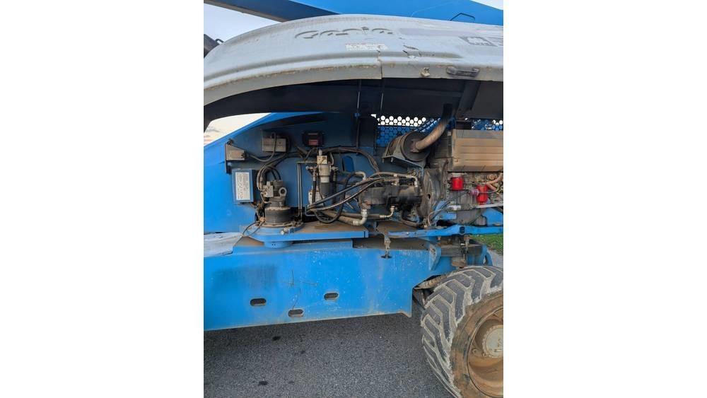 Genie S 80x 伸縮臂高空作業車