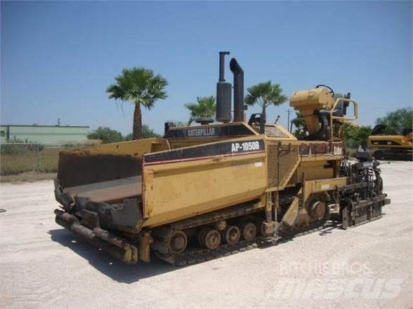 CAT AP-1050B 瀝青攤舖機/鋪路機