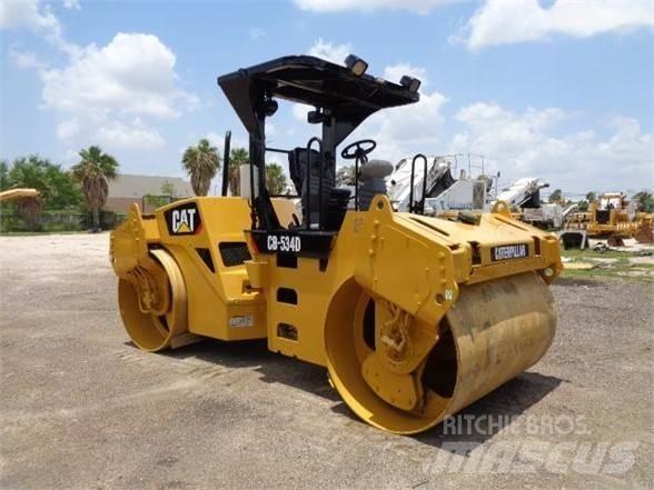 CAT CB-534DXW 單輪滾壓機