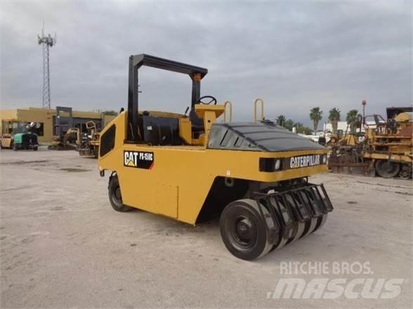 CAT PS-150C 膠輪滾壓機
