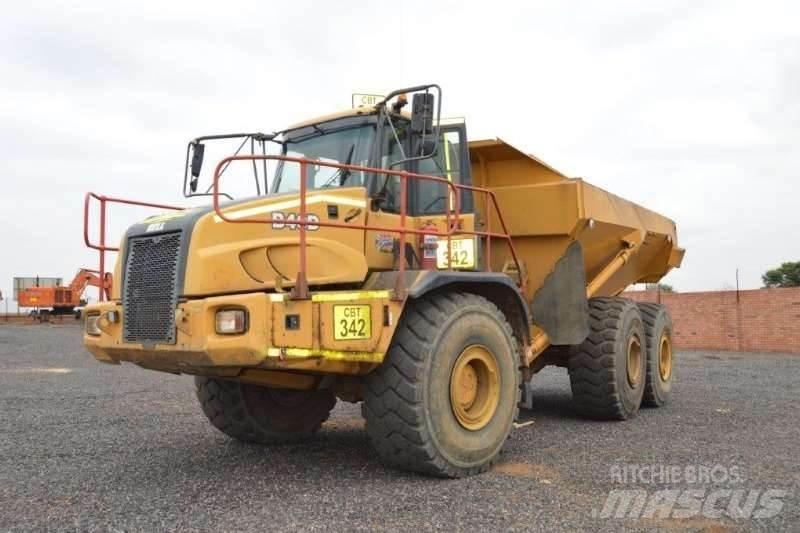 Bell B40D 鉸接式起吊車