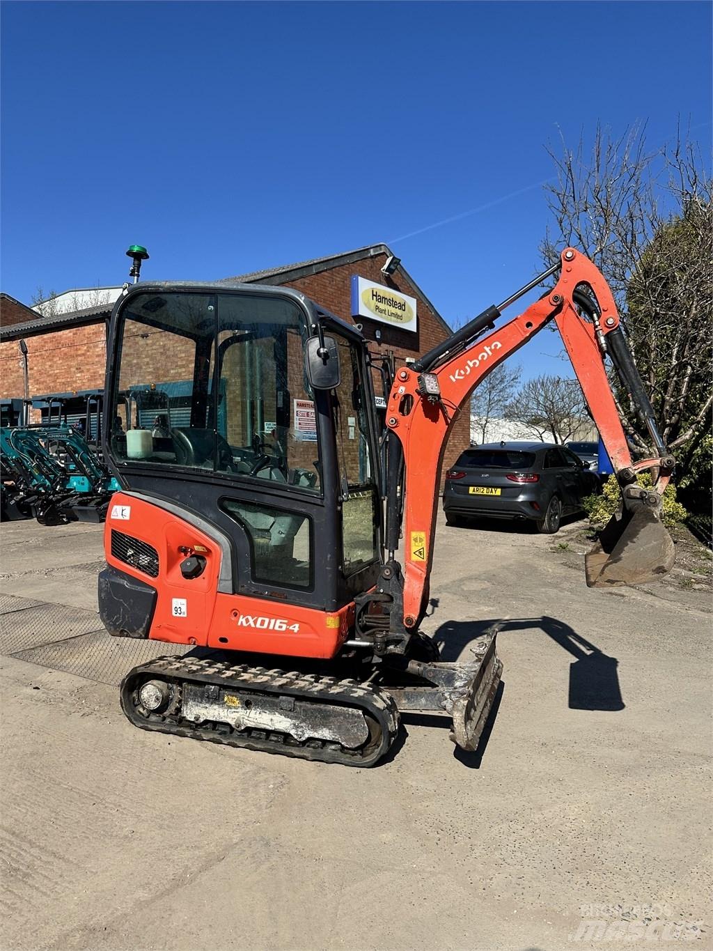 Kubota KX 016-4 小型挖土機/掘鑿機<7t(小型挖掘機)