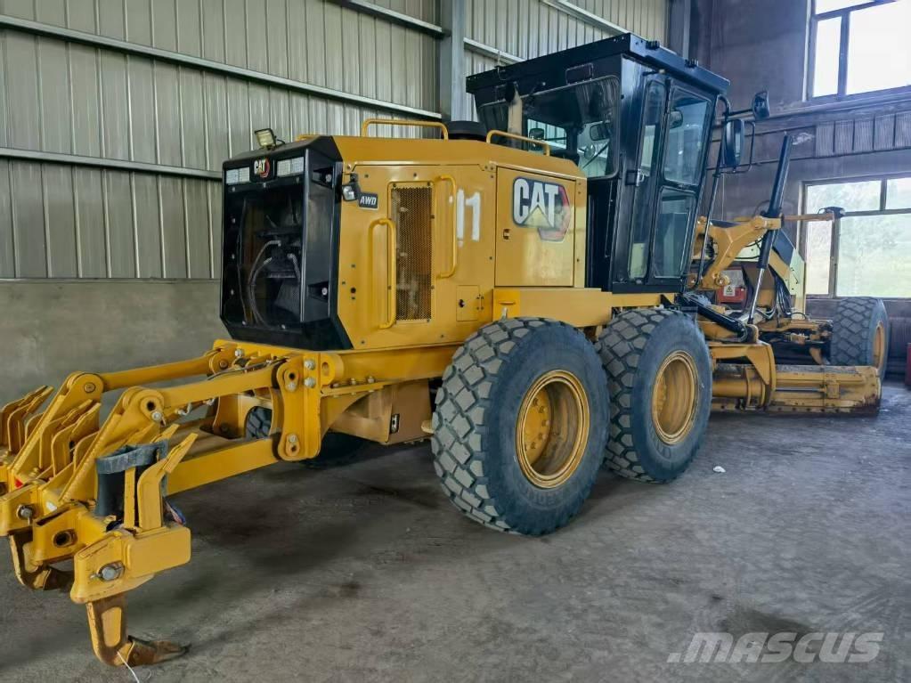 CAT 140 GC 平土機