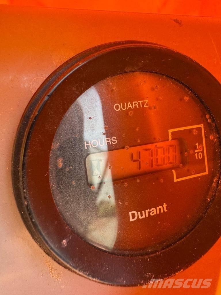 Brokk 40 拆卸式挖土機/掘鑿機/挖掘機