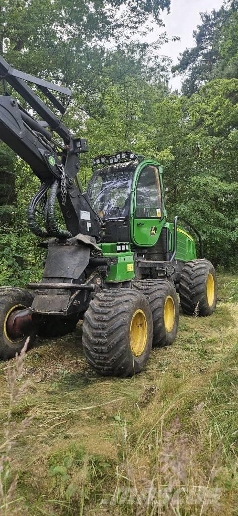 John Deere 1070e 收穫機