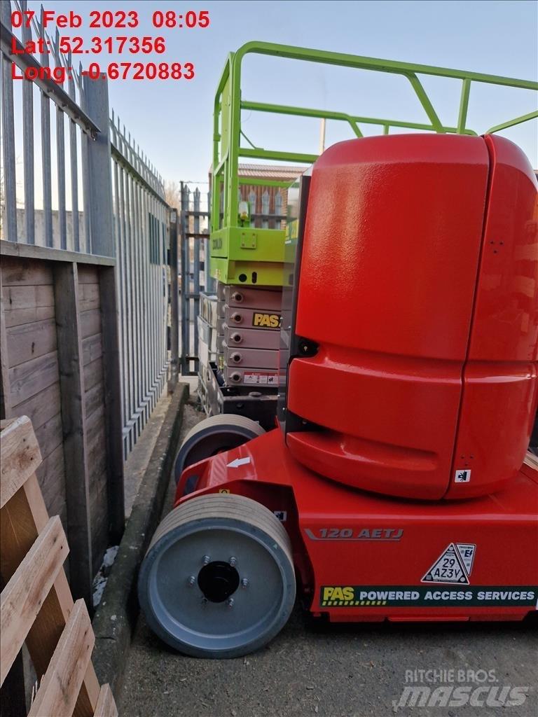 Manitou 120 ETJ 3D 伸縮臂操作車