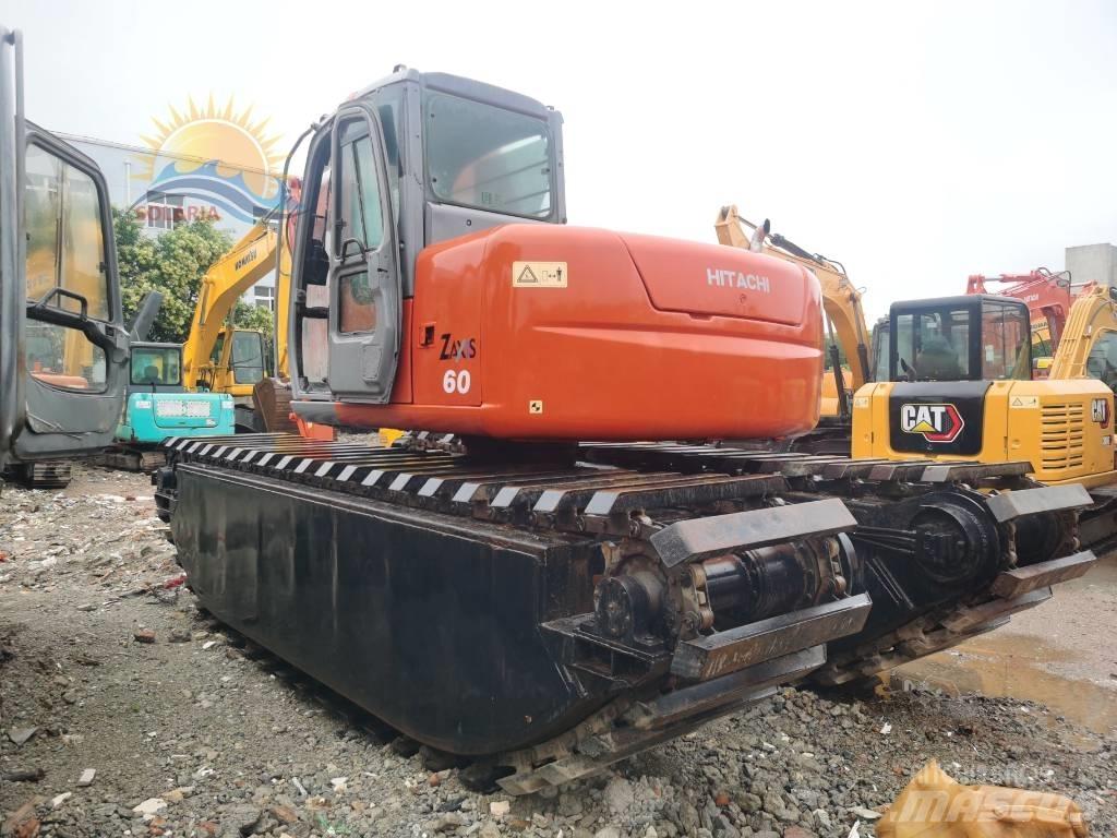 Hitachi ZX 60 水陸兩用挖掘機