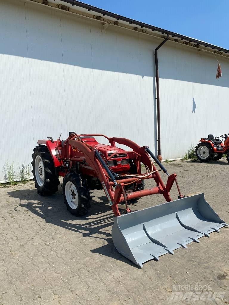 Mitsubishi MT33+tur 小型曳引機