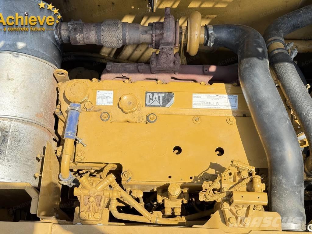 CAT 320 D2 履帶式 挖土機/掘鑿機/挖掘機