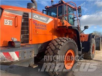 Doosan DL 450-5 輪胎式裝載機