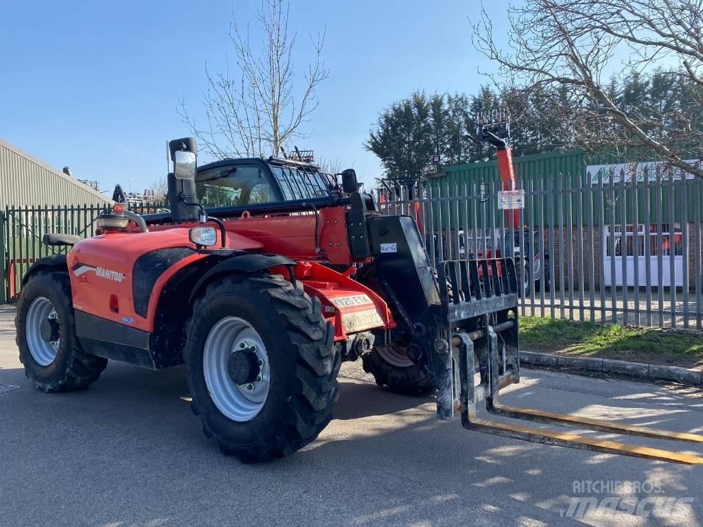 Manitou MT 933 Easy 伸縮臂操作車