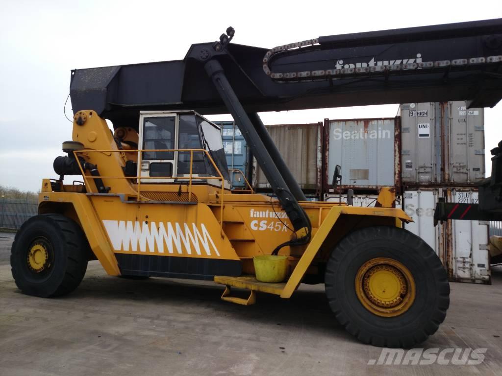 Fantuzzi CS 45 KM 前伸型堆積機