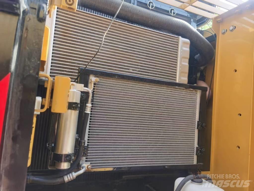CAT 320d2 履帶式 挖土機/掘鑿機/挖掘機