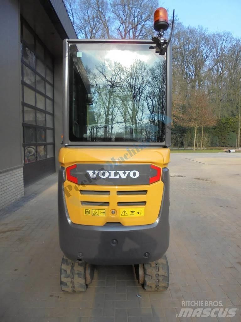 Volvo EC 18 D 小型挖土機/掘鑿機<7t(小型挖掘機)