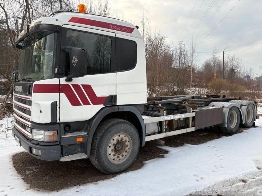 Scania G124 440 起重可拆卸式卡車